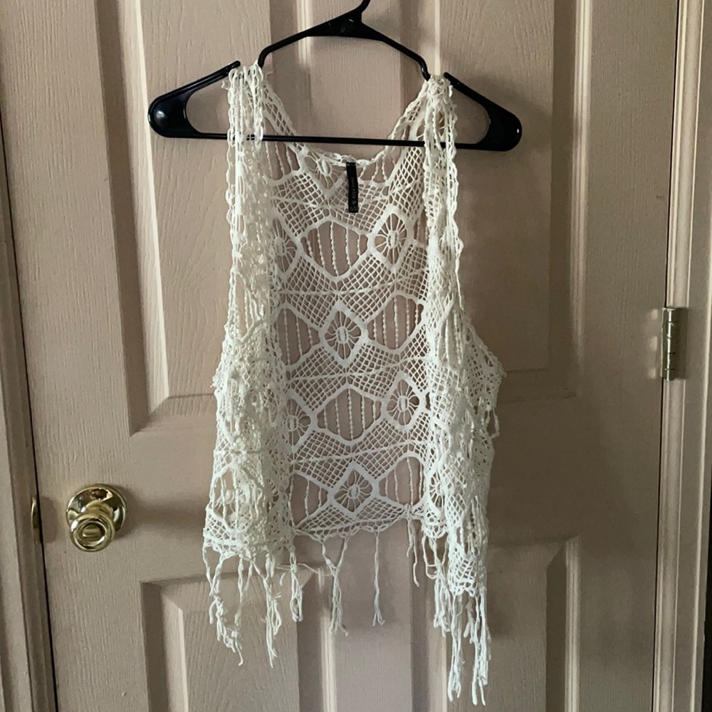 5 items for $20! Full tilt hippie cardigan shall